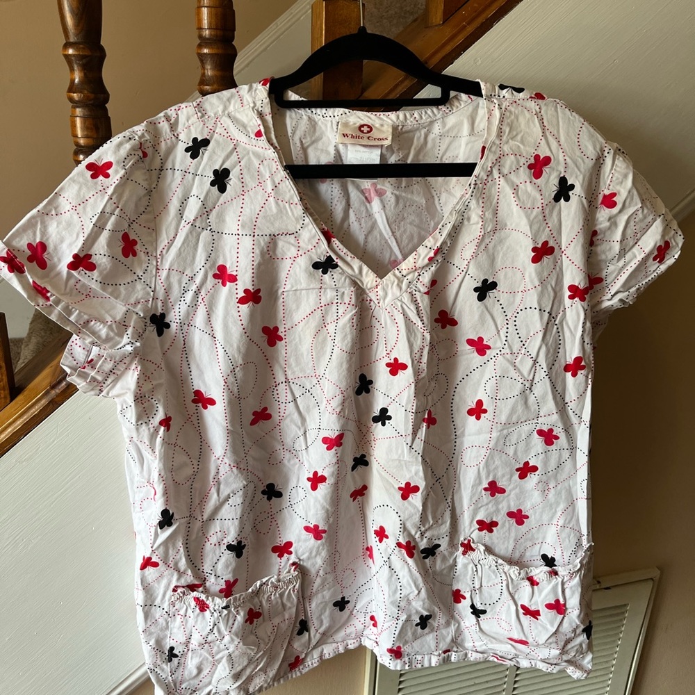 White Cross Scrubs size XL